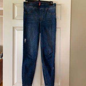 Spanx distressed skinny leg blue jeans